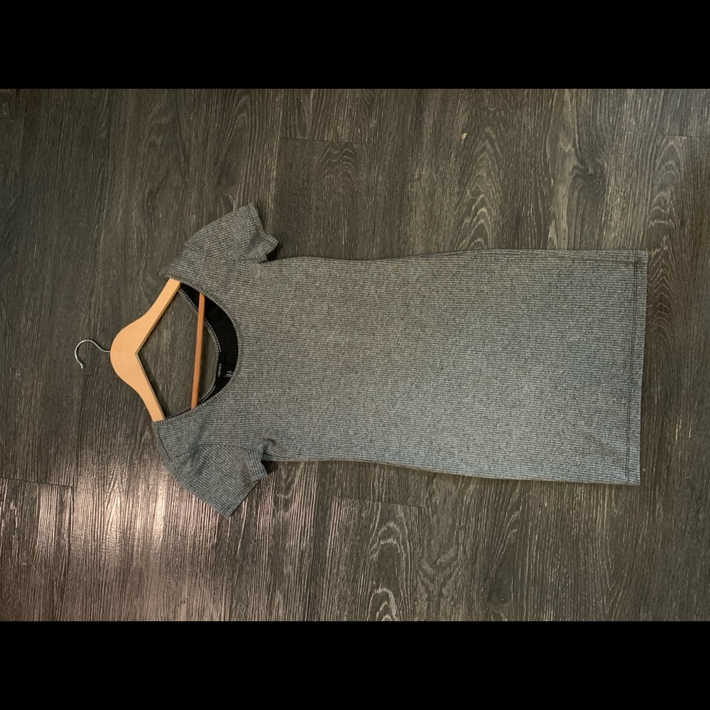 Women’s grey dress
